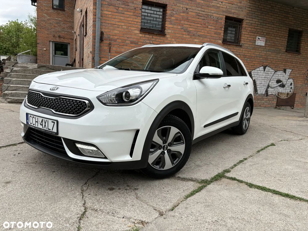 Kia Niro 1.6 GDI 2WD Vision - 2
