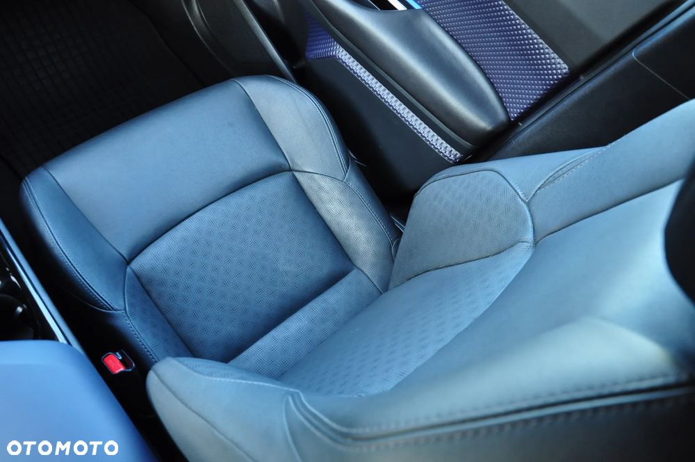 Toyota C-HR 1.2 T Prestige + LED CVT - 23