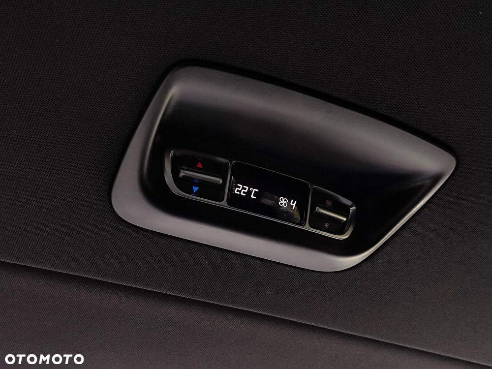 Mercedes-Benz Klasa V - 15