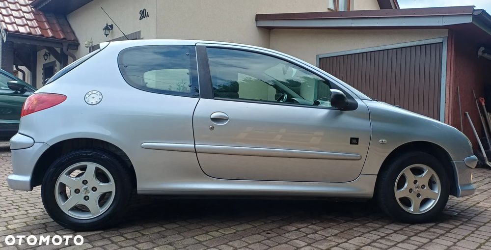 Peugeot 206 75 JBL - 5