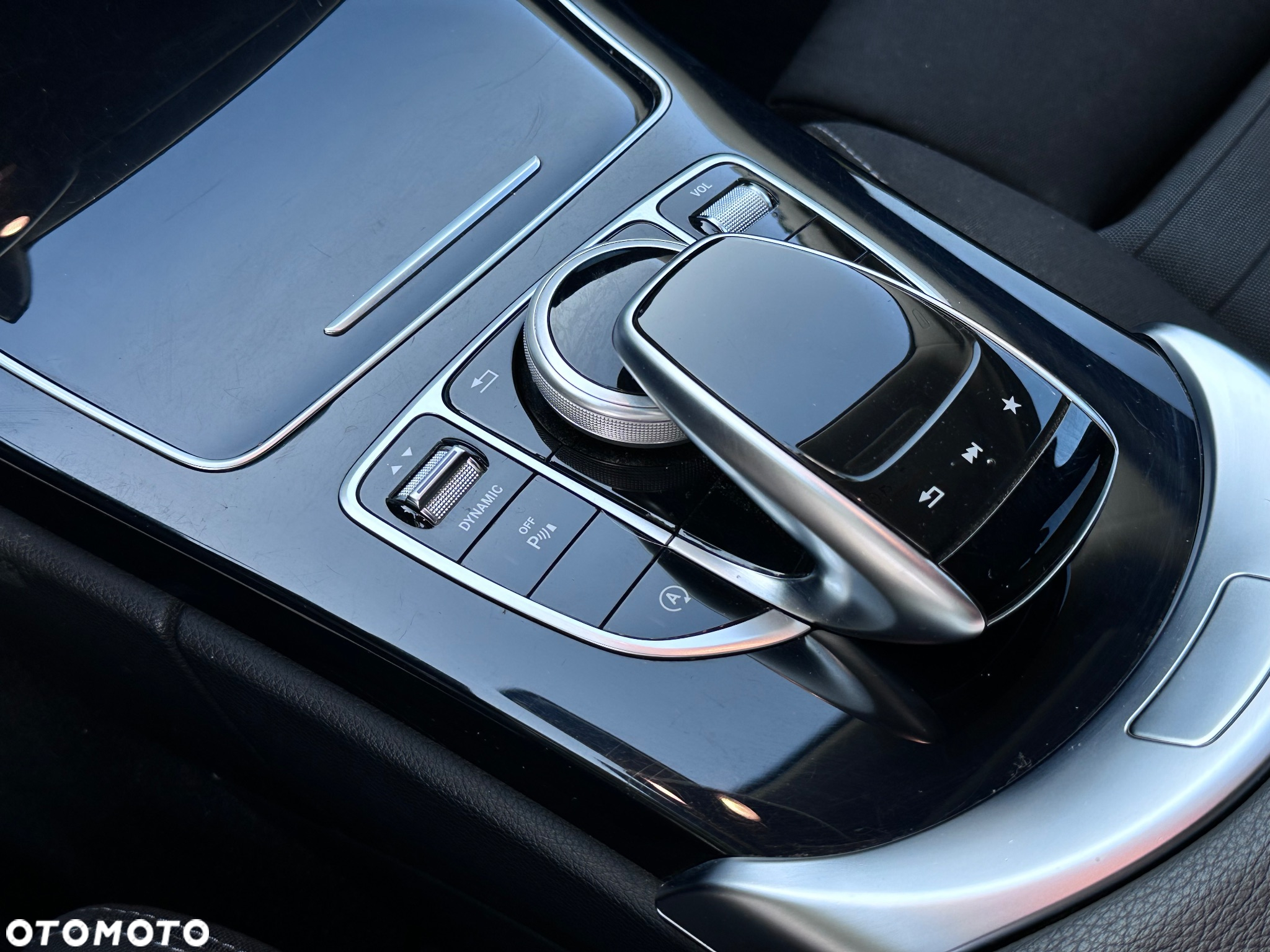 Mercedes-Benz Klasa C 220 d T 9G-TRONIC - 17