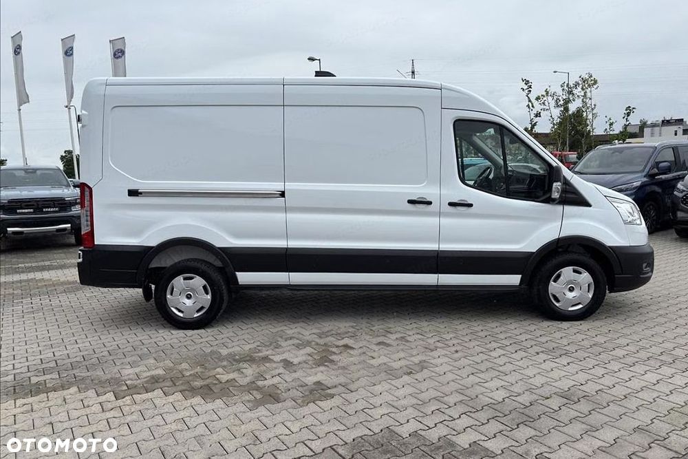 Ford Transit 350 L3H2 Trend RWD 2.0 130KM - 10
