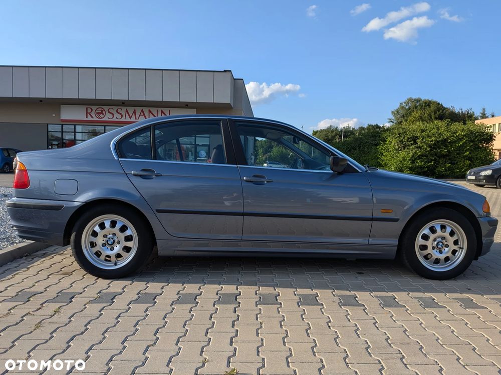 BMW Seria 3 - 9