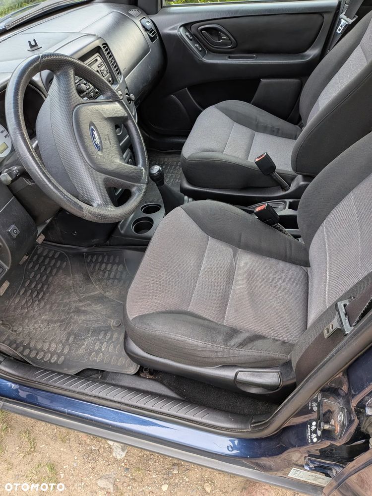 Ford Maverick 2.0 - 8