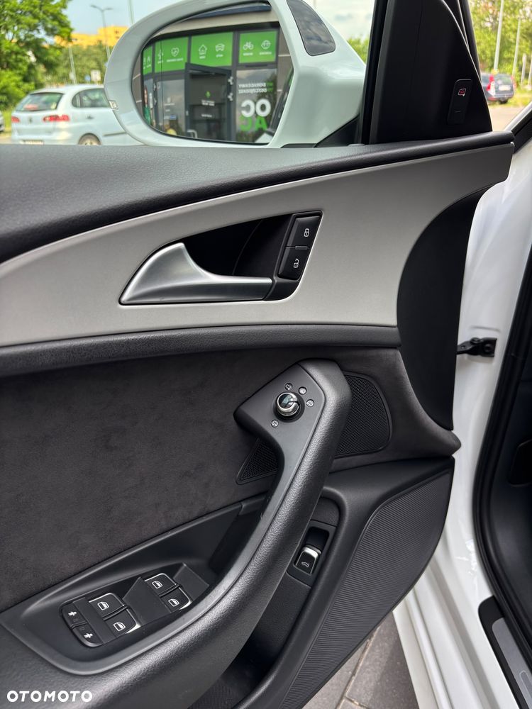 Audi A6 Avant 2.0 TDI Quattro S tronic - 10