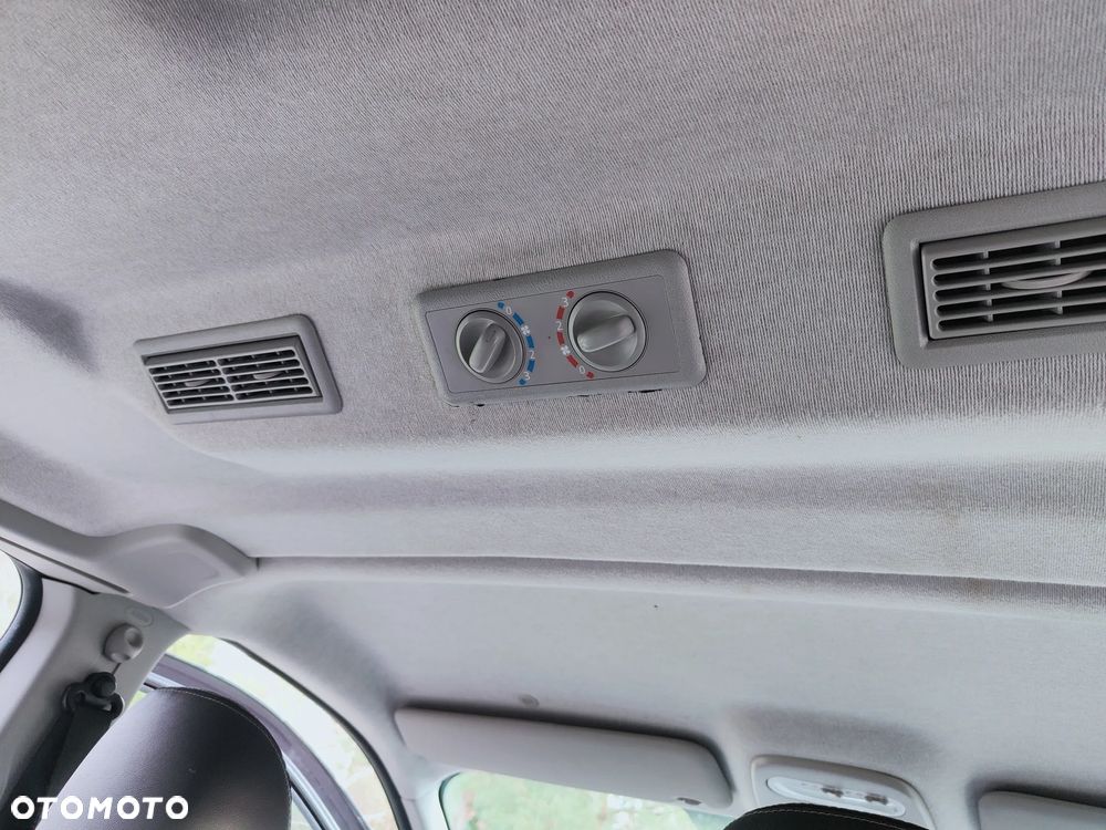 Renault Trafic Grand Combi Expression - 10