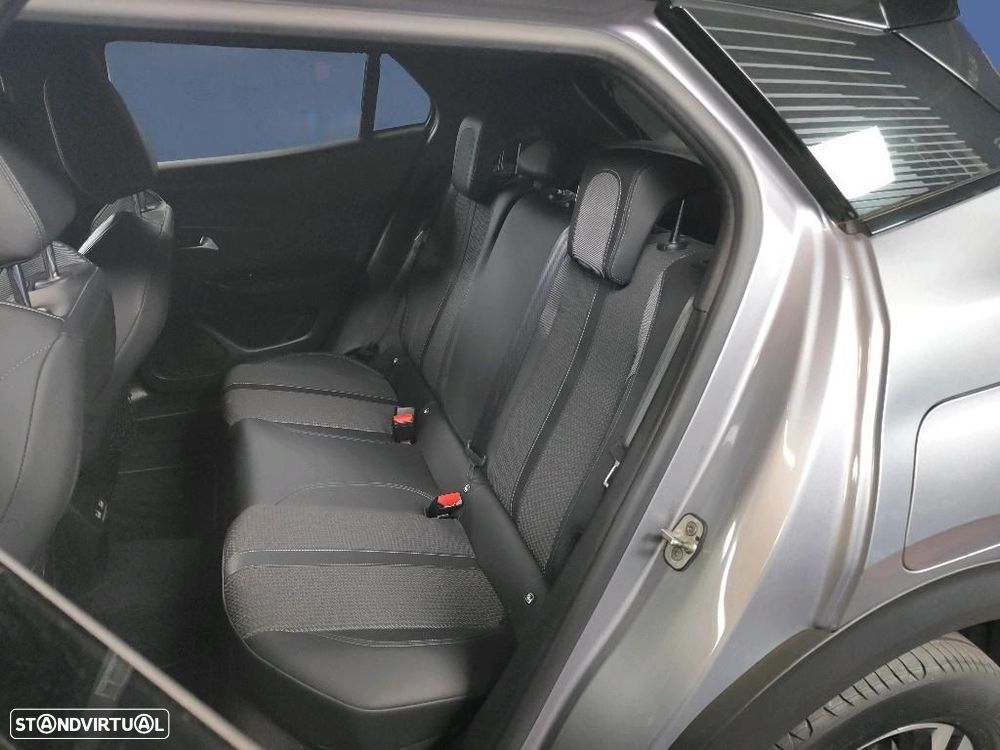 Peugeot 2008 1.5 BlueHDi GT - 7
