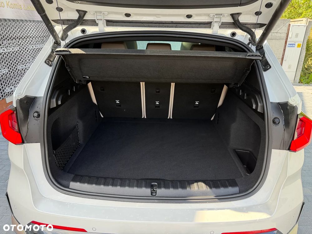 BMW X1 xDrive23i mHEV xLine - 16