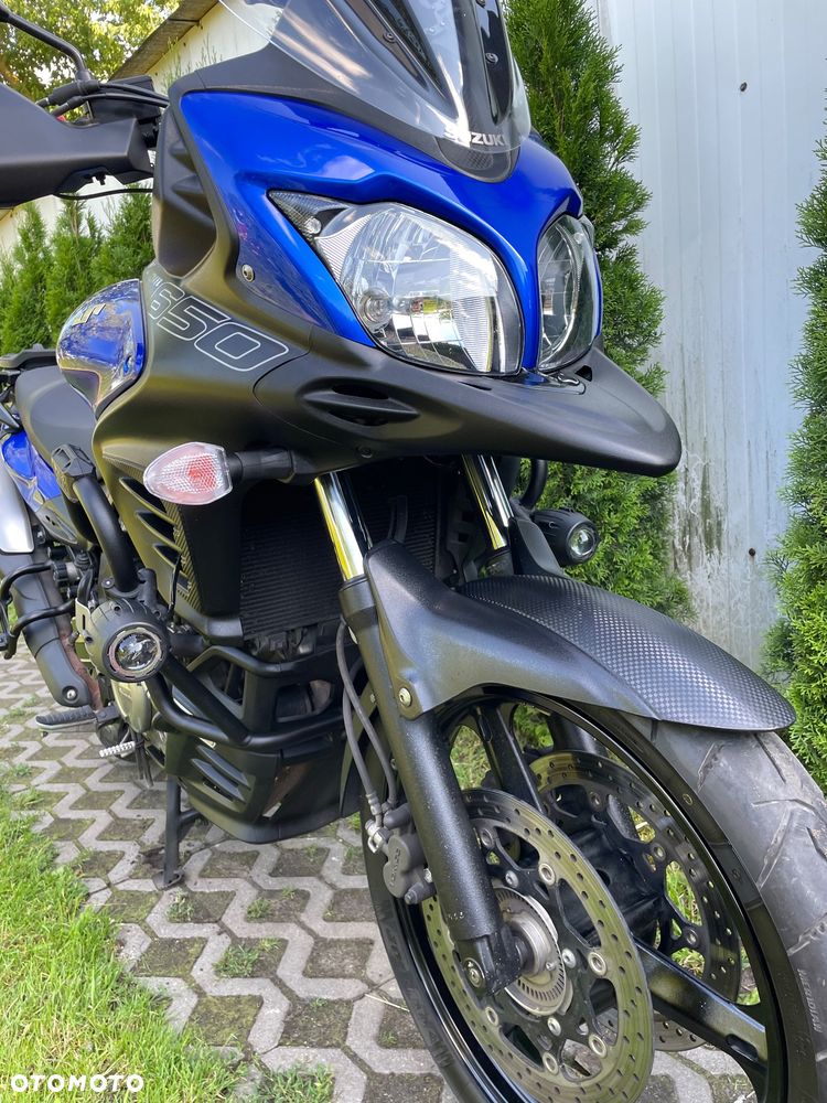 Suzuki V-STROM - 17