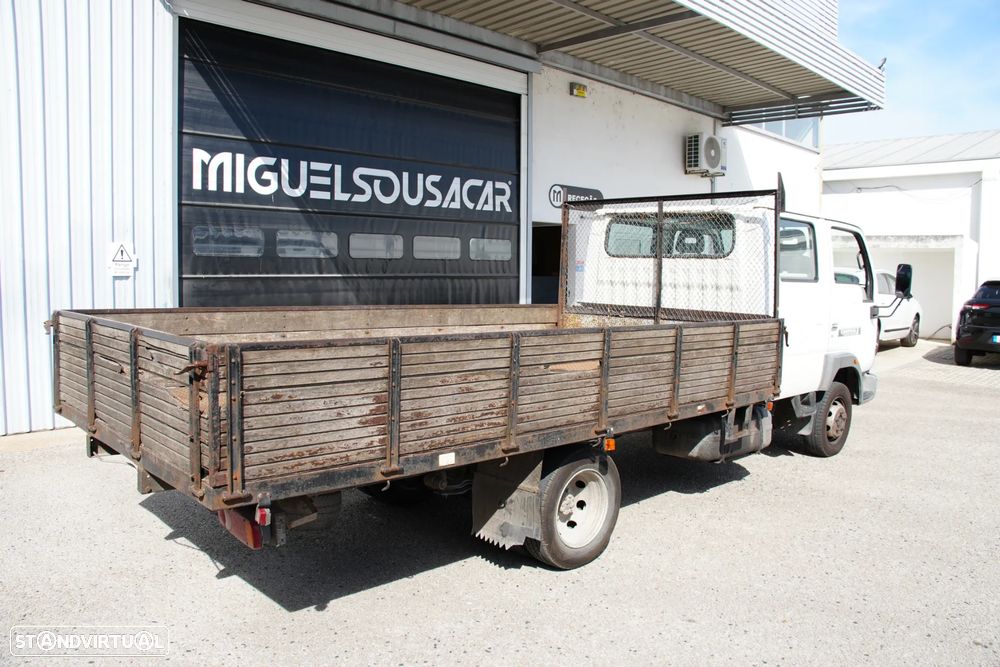 Nissan Cabstar 3.0TD 120cv E120 6Lugares - 4