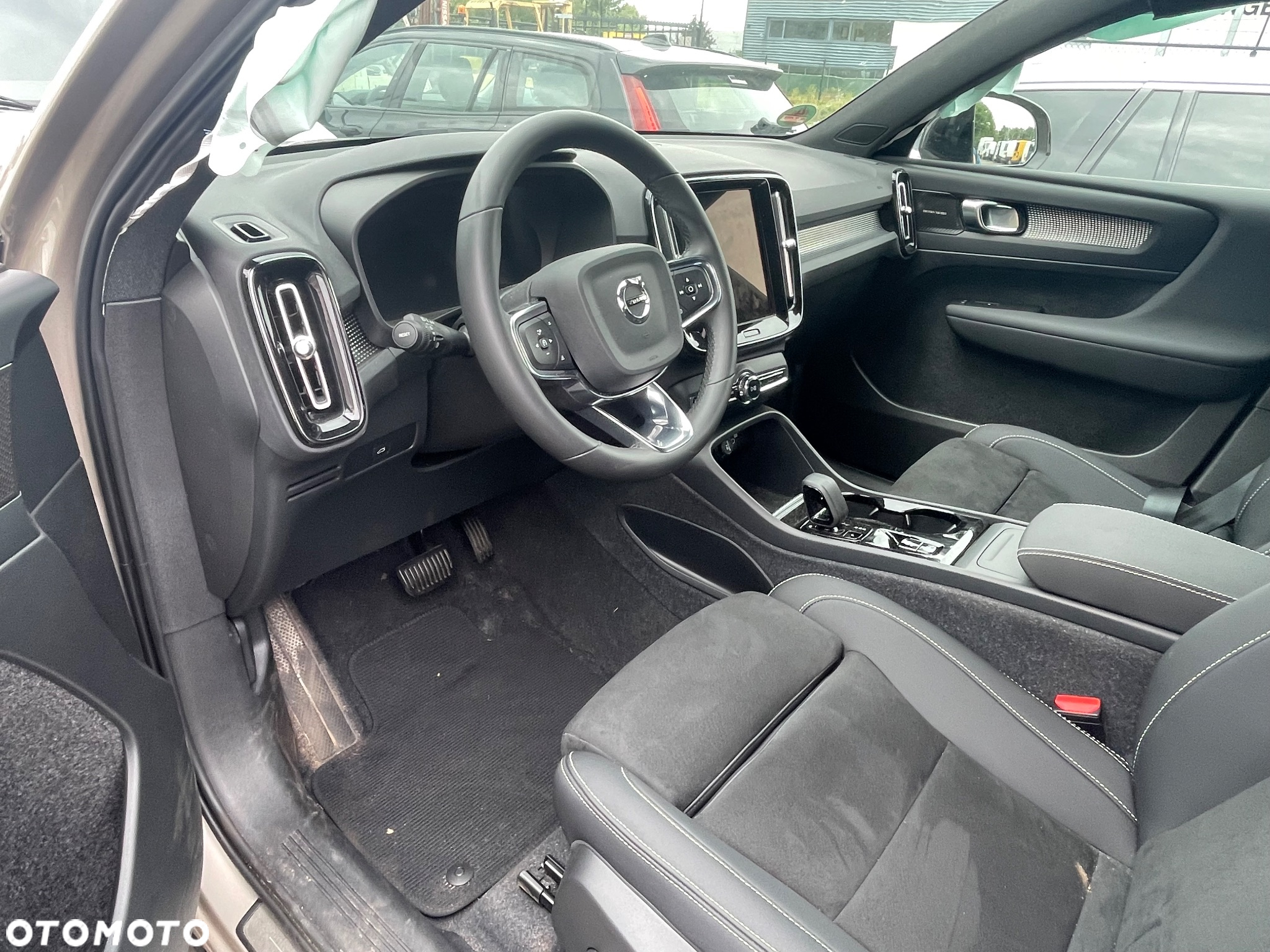 Volvo XC 40 - 5