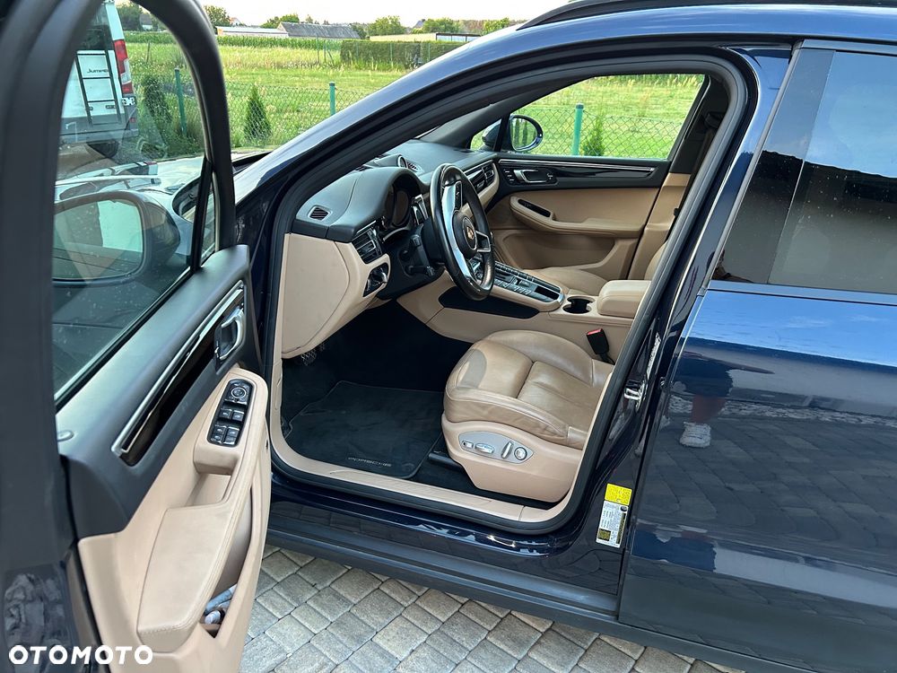 Porsche Macan Standard - 9