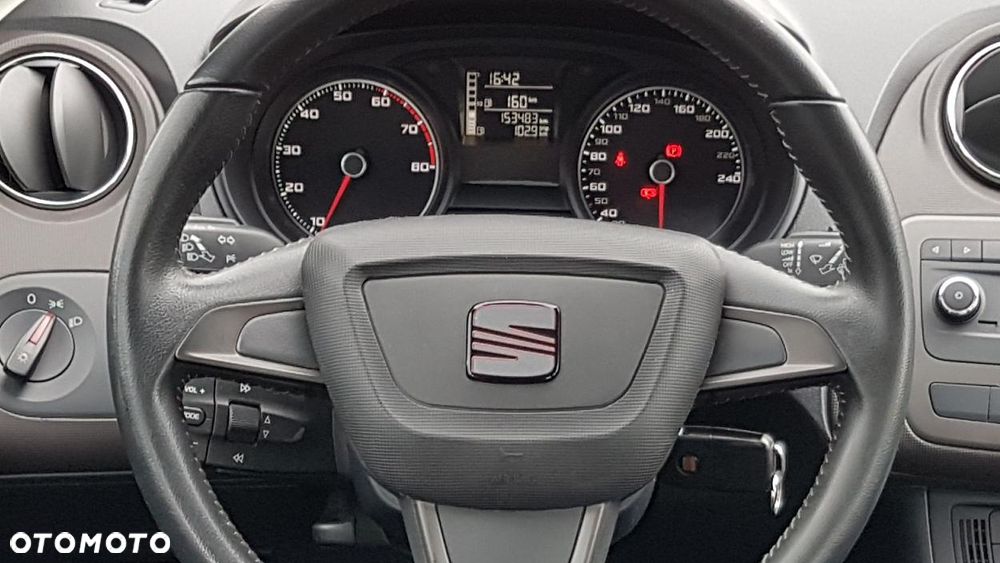 Seat Ibiza 1.4 16V Style - 32