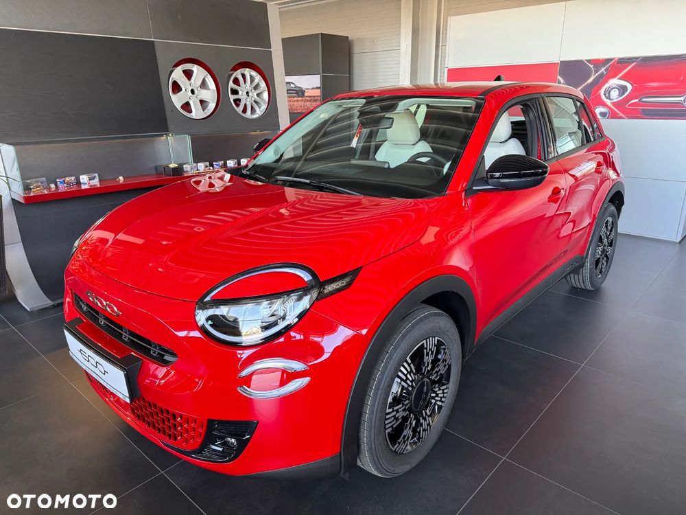 Fiat 600 1.2 Turbo Icon eDCT - 1