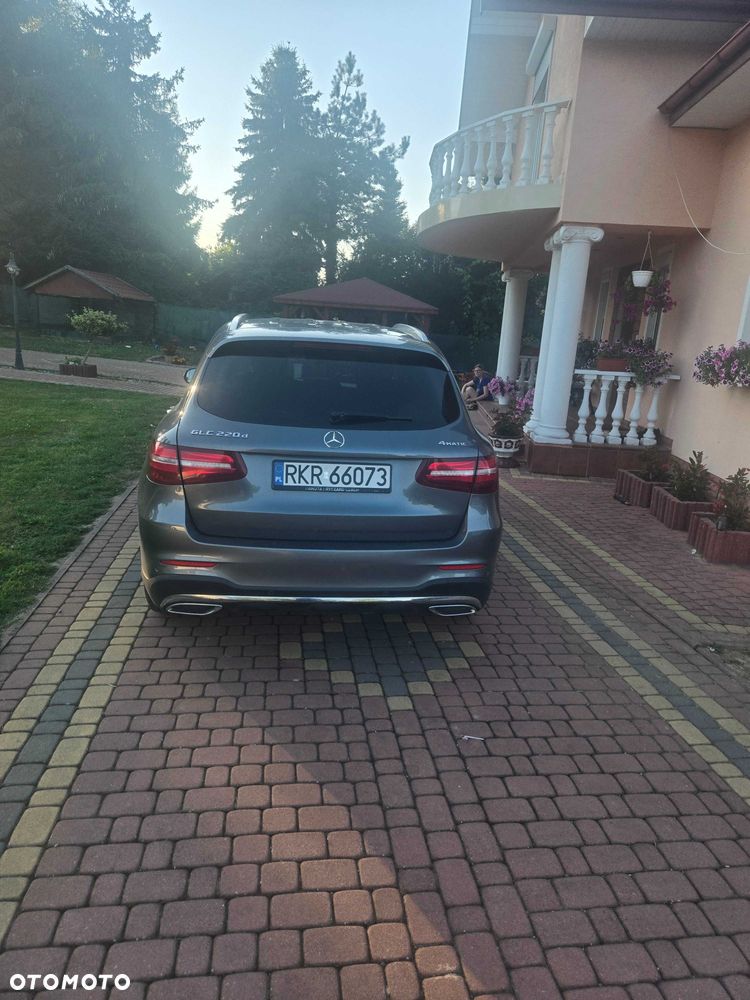 Mercedes-Benz GLC - 2