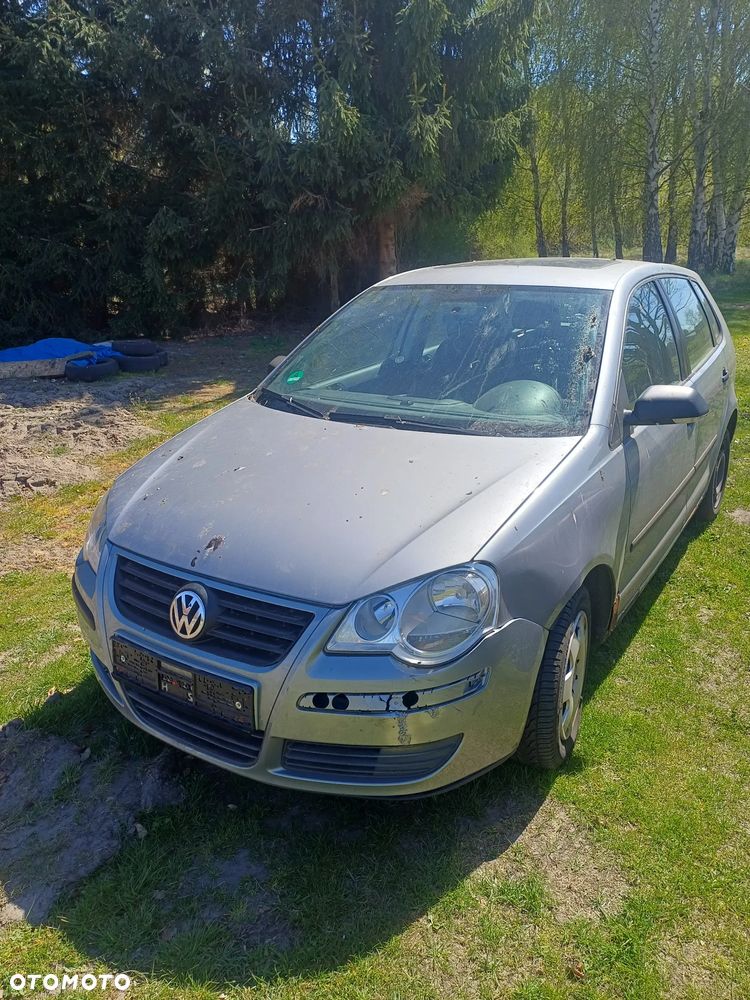 Maska przednia Vw Polo 9n3 2006r - 1