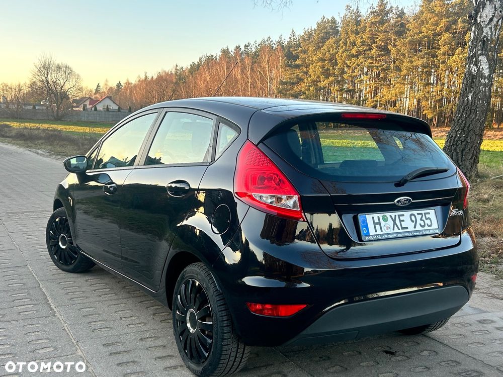 Ford Fiesta 1.25 Celebration - 7