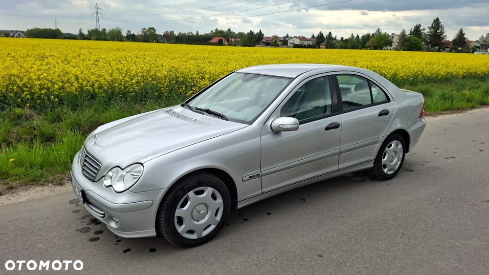 Mercedes-Benz Klasa C - 25