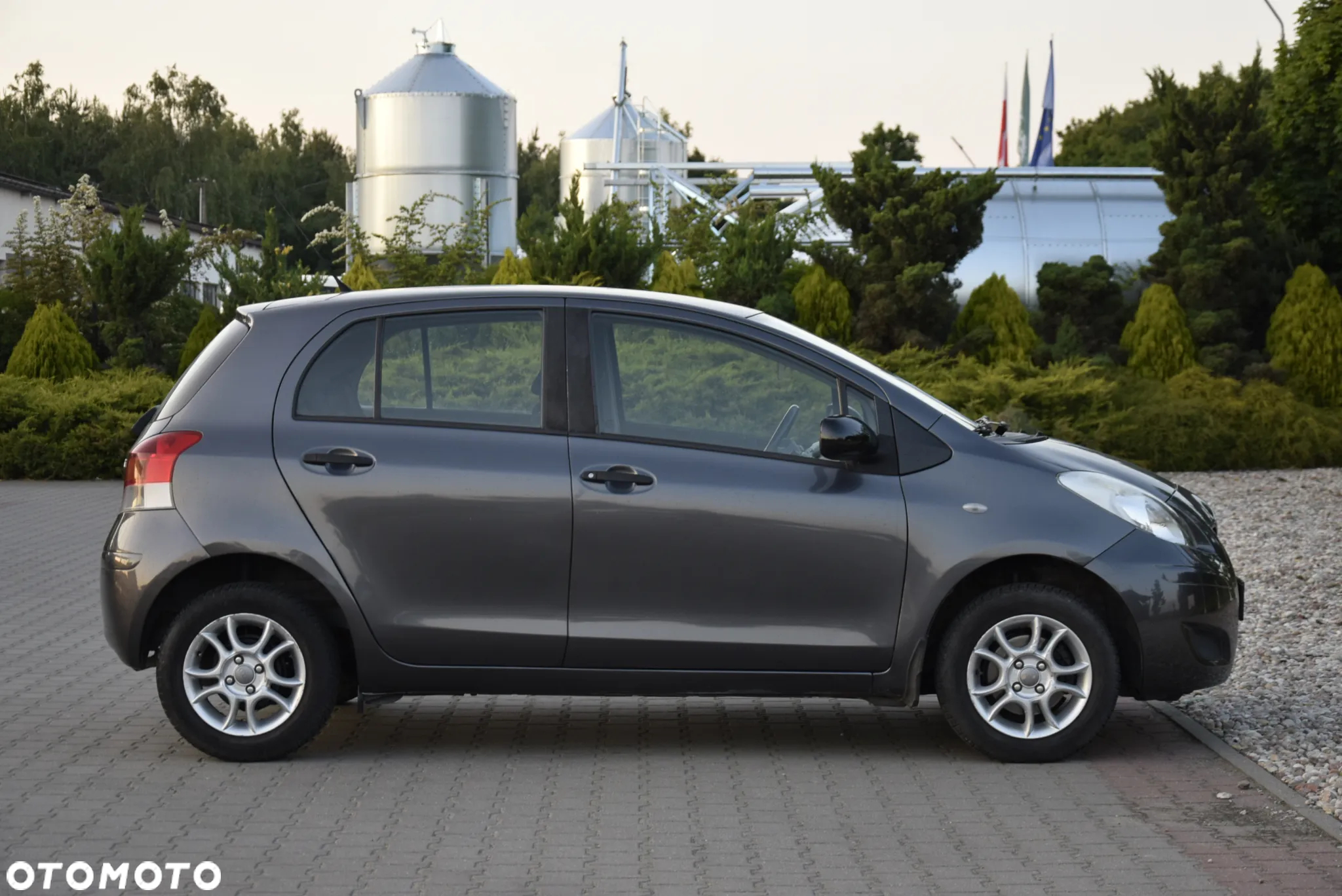 Toyota Yaris 1.0 Luna A/C - 8