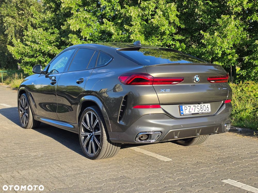 BMW X6 - 8