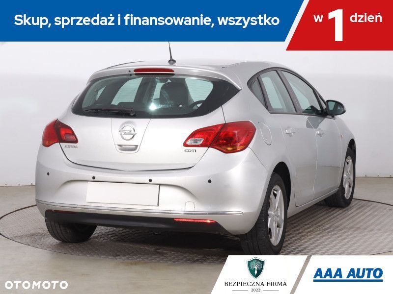 Opel Astra - 7