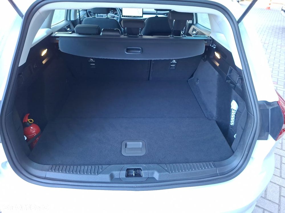 Ford Focus 1.0 EcoBoost Titanium - 30