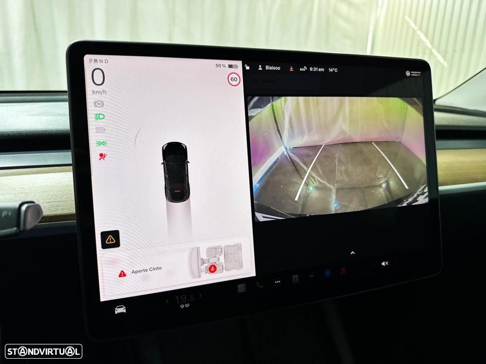 Tesla Model Y Long Range Dual Motor AWD - 39