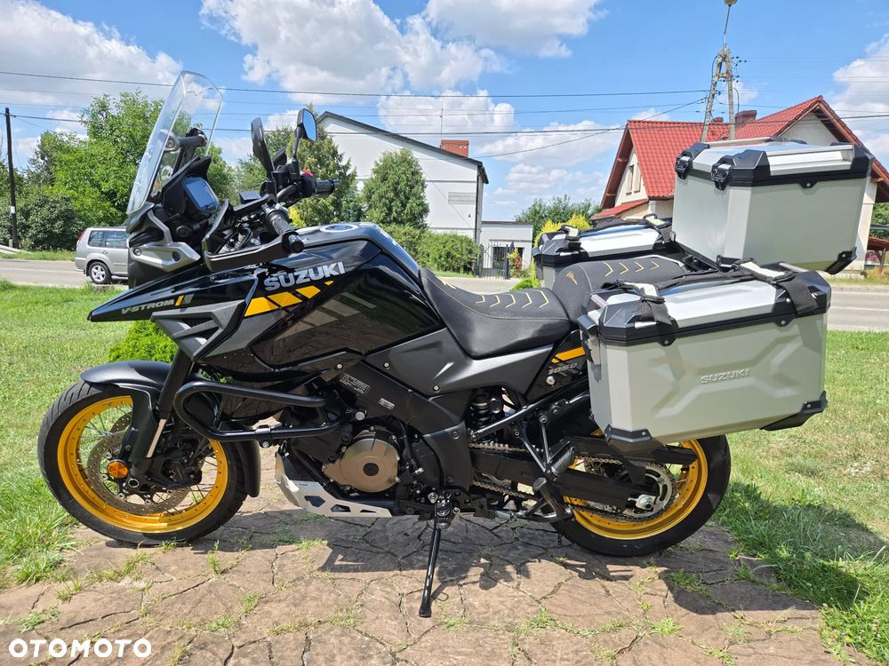 Suzuki V-STROM - 5