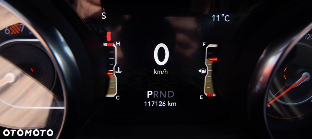 Jeep Wrangler Unlimited GME 2.0 Turbo Sahara - 26