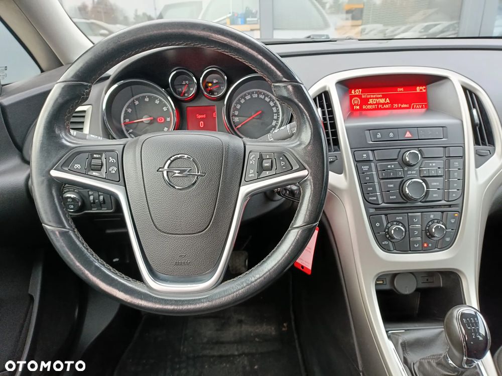 Opel Astra 1.4 Turbo - 13