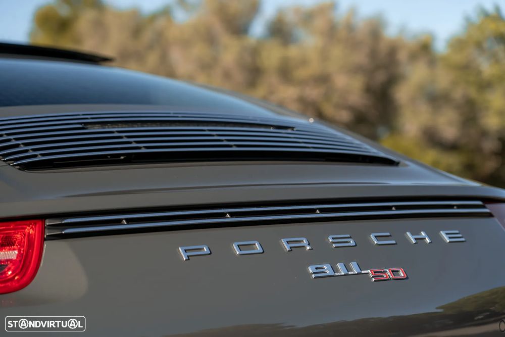 Porsche 911 (991) Carrera 2 50th Anniversary Edition PDK - 28