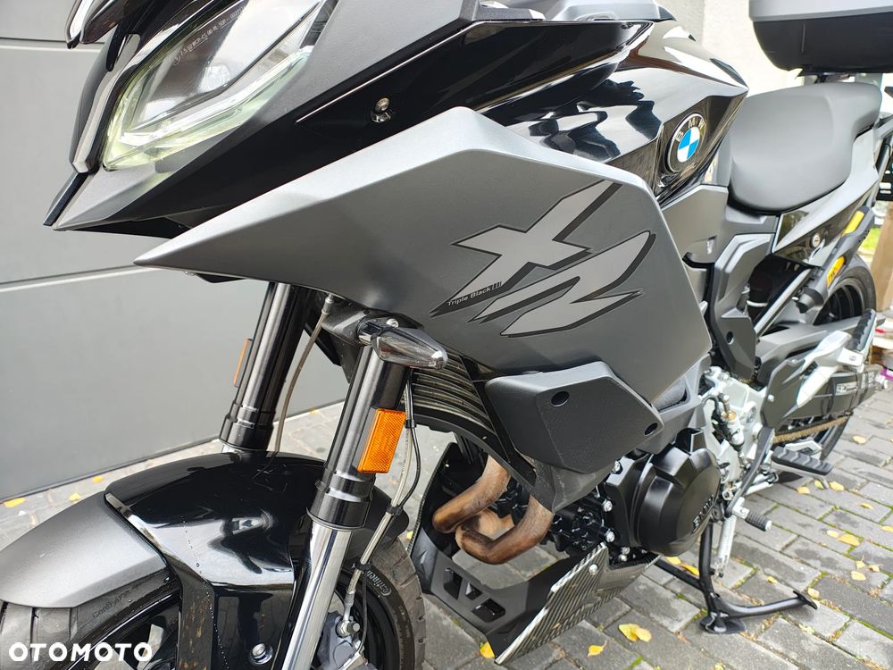 BMW XR - 31