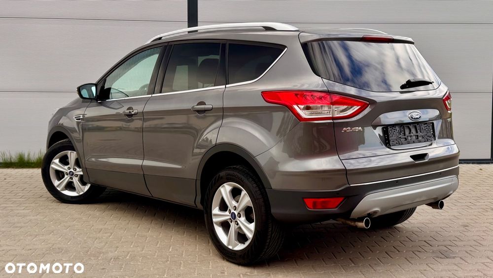 Ford Kuga 1.6 EcoBoost 2x4 Titanium - 22