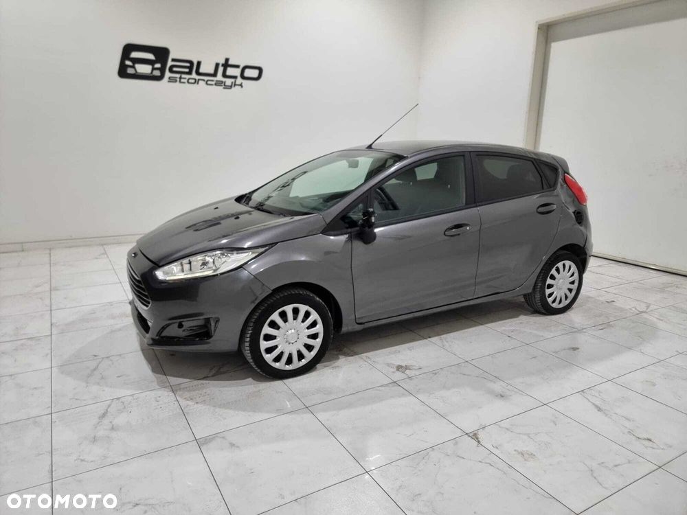 Ford Fiesta - 2