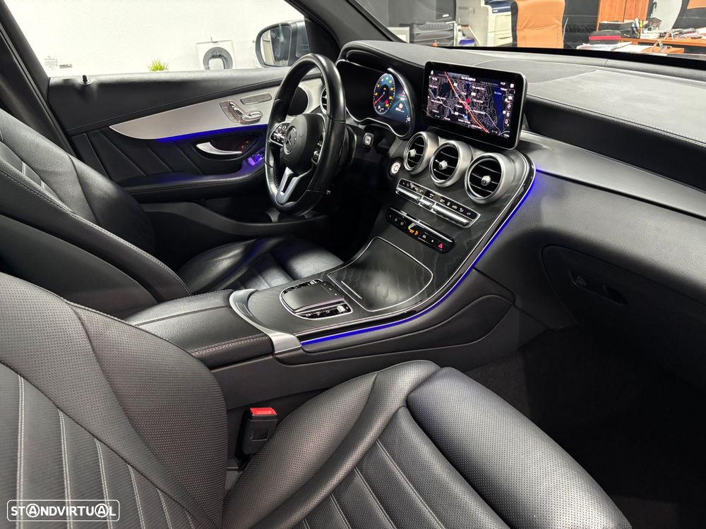 Mercedes-Benz GLC 300 de Coupé 4Matic - 24