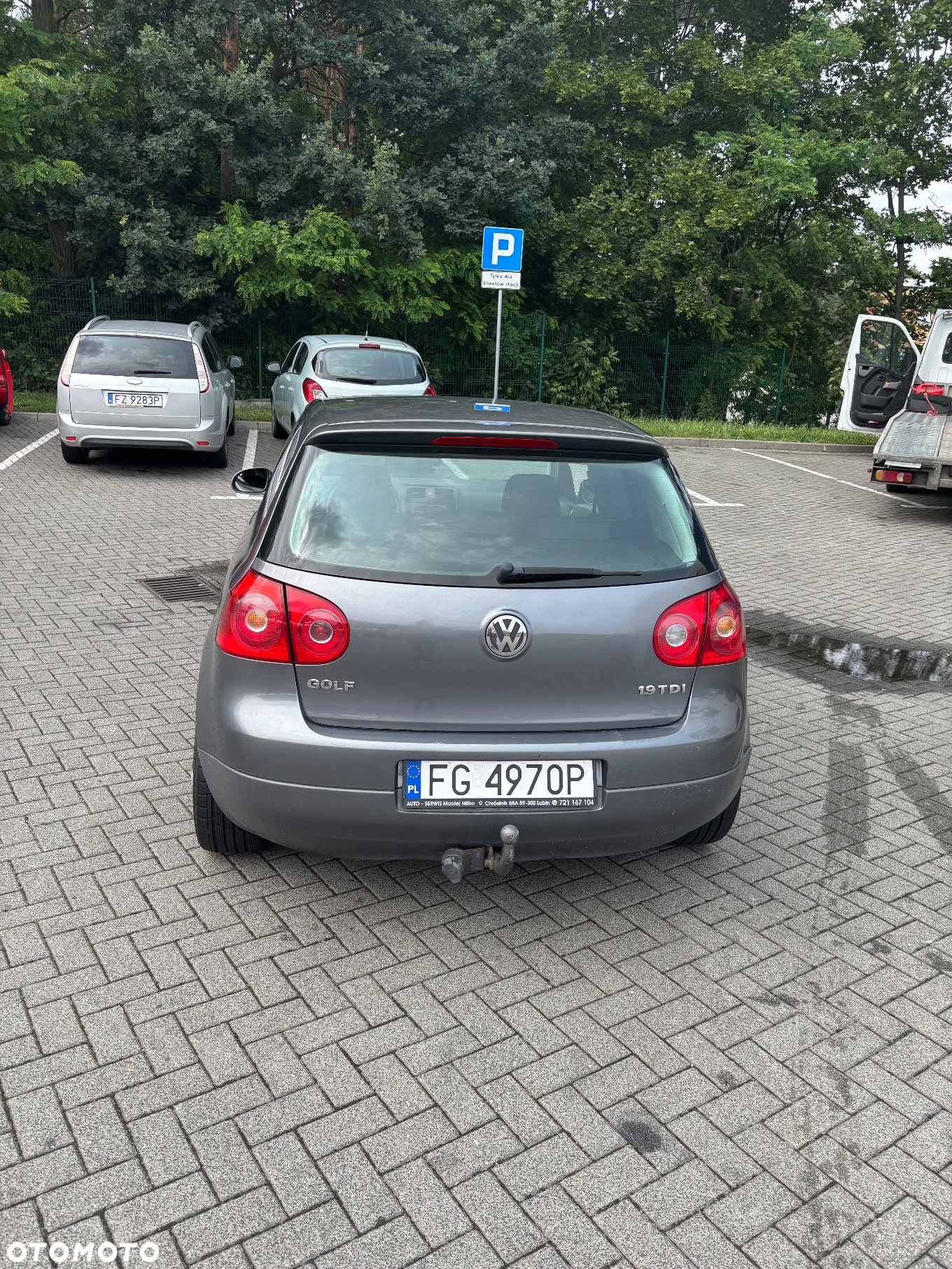 Volkswagen Golf V 1.9 TDI 4Mot Comfortline - 3