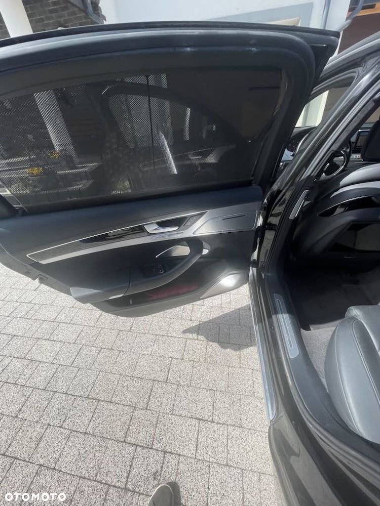Audi A8 4.2 TDI DPF (clean diesel) quattro tiptronic - 5