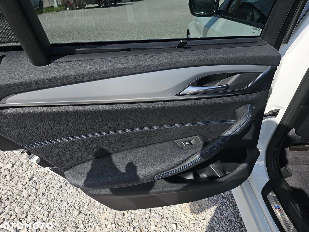 BMW Seria 5 520d xDrive - 25