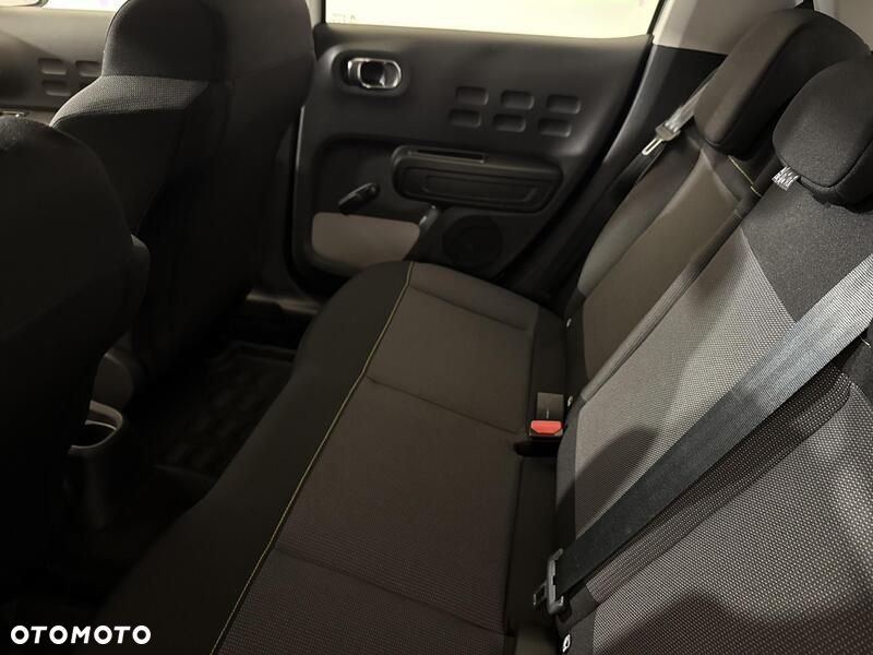 Citroën C3 1.2 PureTech Feel - 19