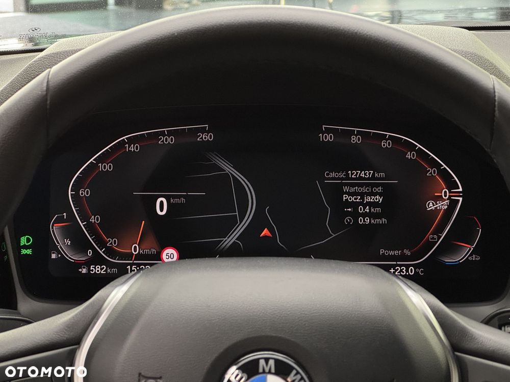 BMW Seria 3 318i - 18
