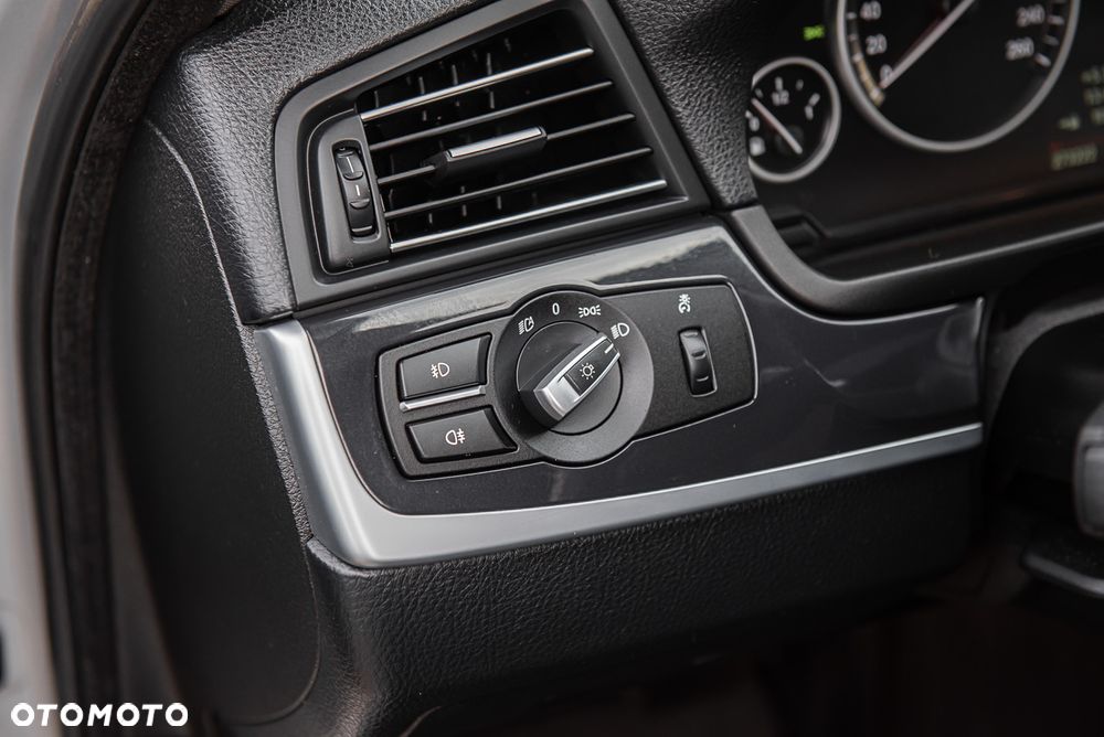 BMW Seria 5 - 15
