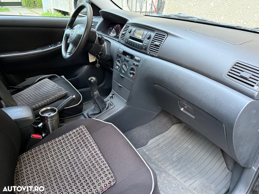 Toyota Corolla 1.4 H/B Terra - 12