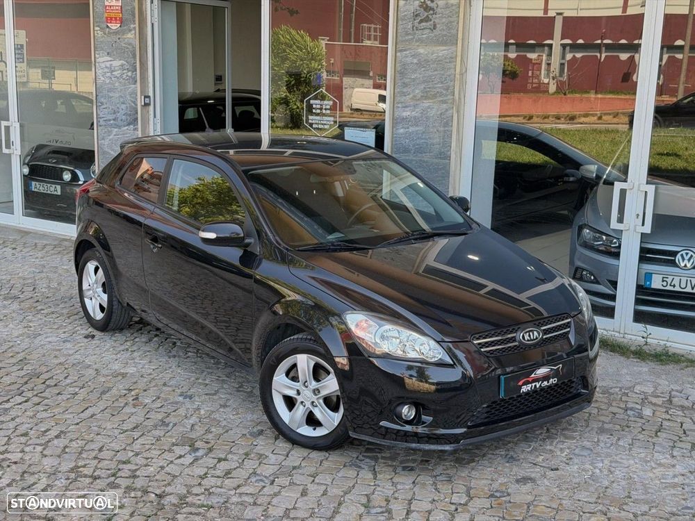 Kia Ceed S Coupé 1.4 CVVT EX ISG - 4