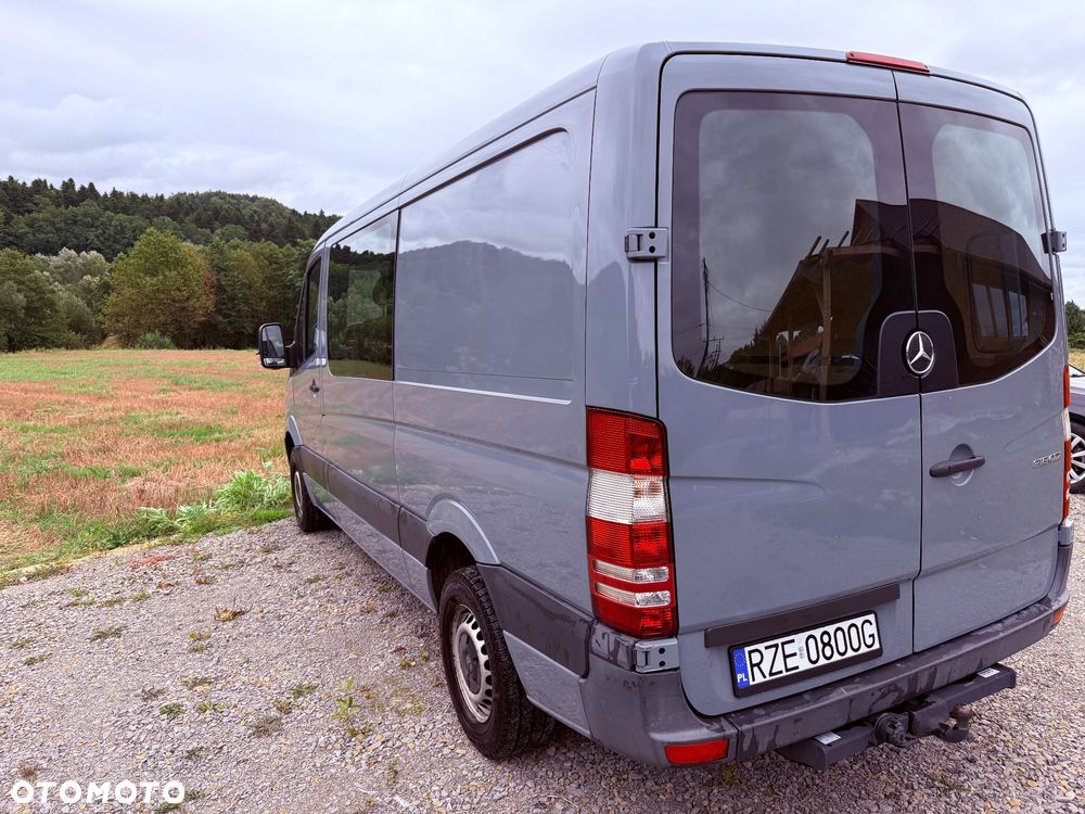 Mercedes-Benz Sprinter - 9