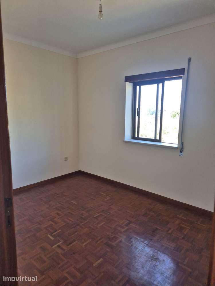 Apartamento T2 Lousã (Quinta das Nogueiras) - Grande imagem: 2/7
