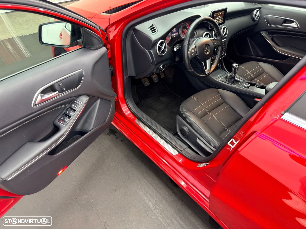 Mercedes-Benz A 180 d Urban - 10