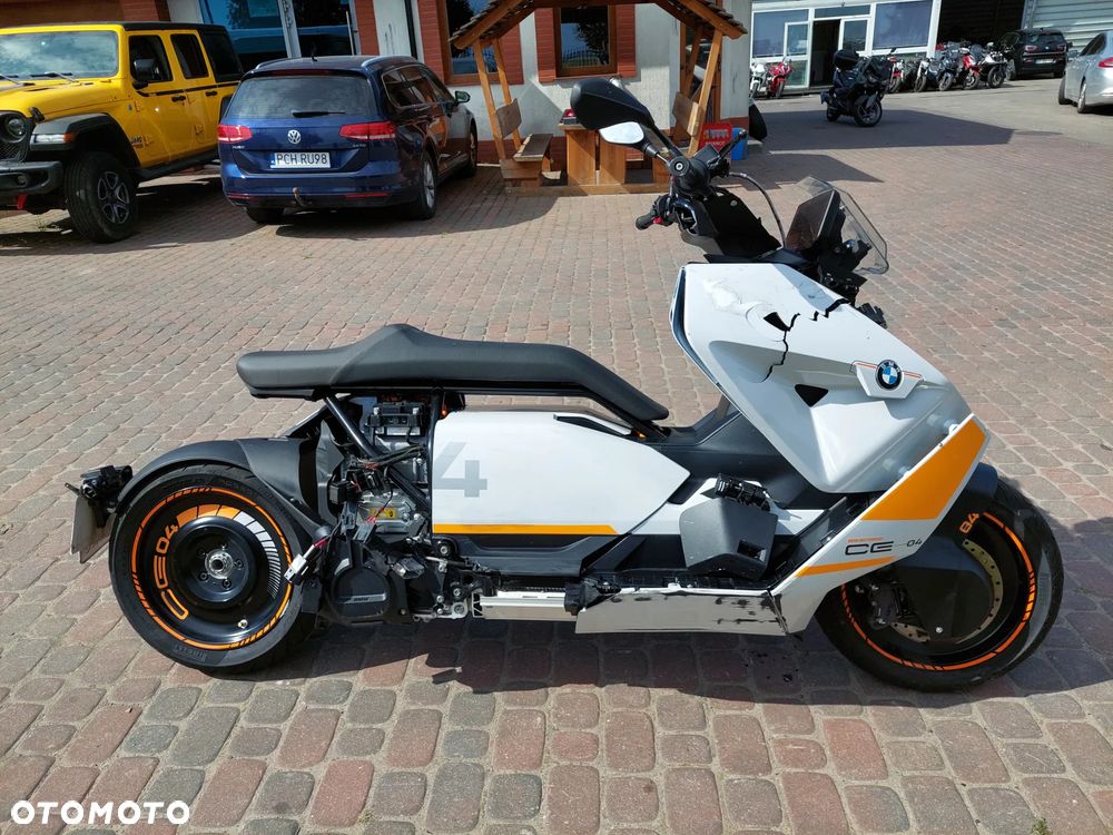 BMW CE 04 - 8