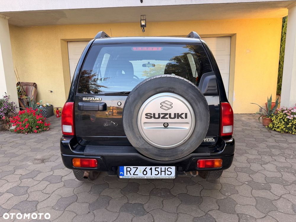 Suzuki Grand Vitara 2.0 - 4