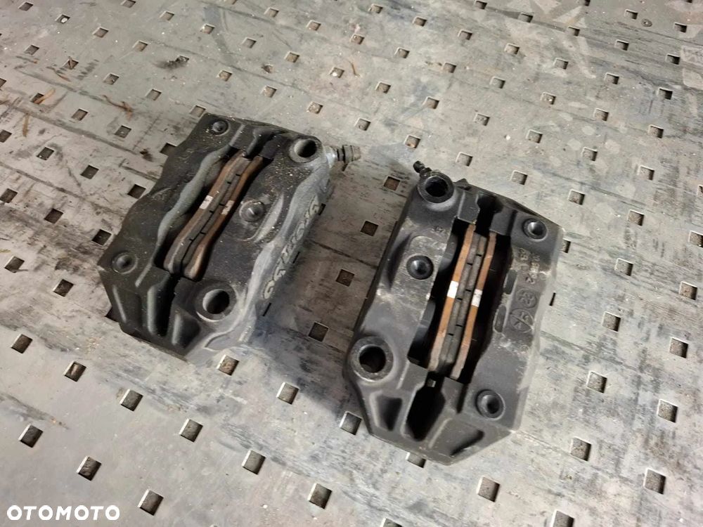 ZACISK HAMULCOWY PRAWY LEWY BMW F900 XR K83 K84 BREMBO PRZEDNI PRZÓD - 4