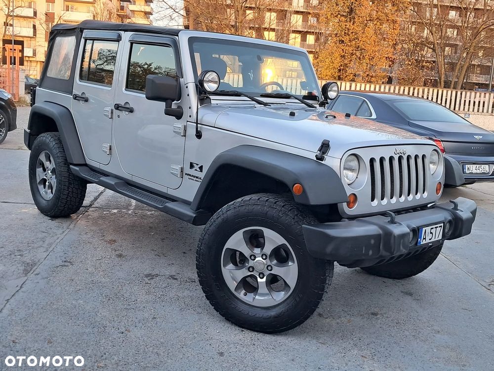 Jeep Wrangler Unlimited 3.8 Sport - 1